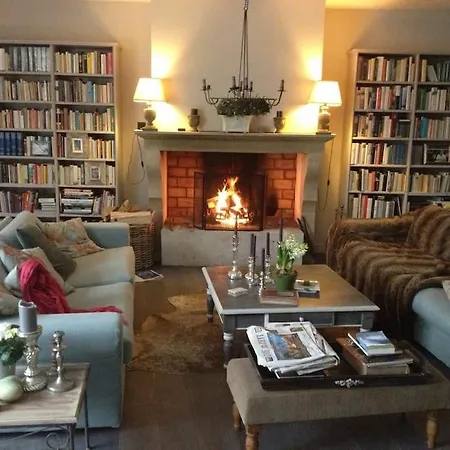 Landhaus Villa *
